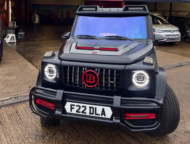 Retro Styling Window Tinting - car wrapping services