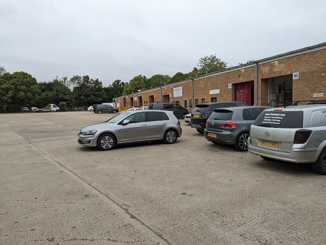 Oxford Performance Autos - car wrapping services