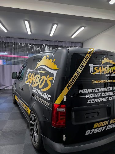 Endless Customs - car wrapping services
