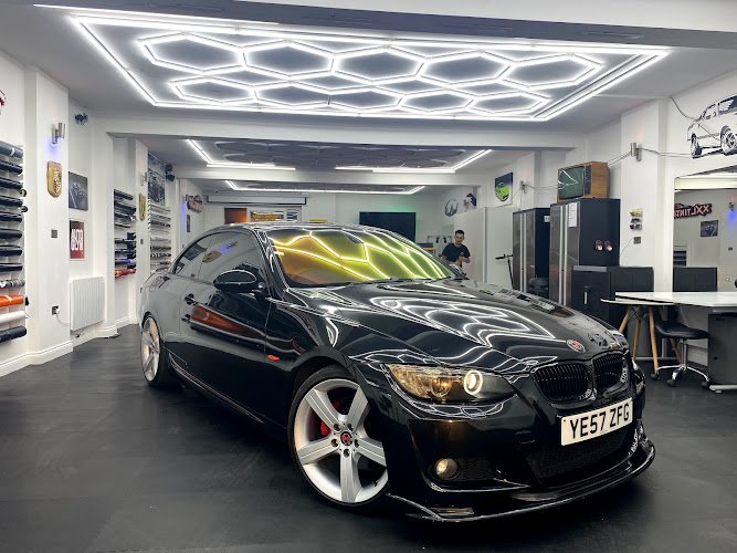 LUXURY TINTING LTD - car wrapping services